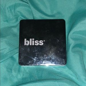 Bliss bronzer